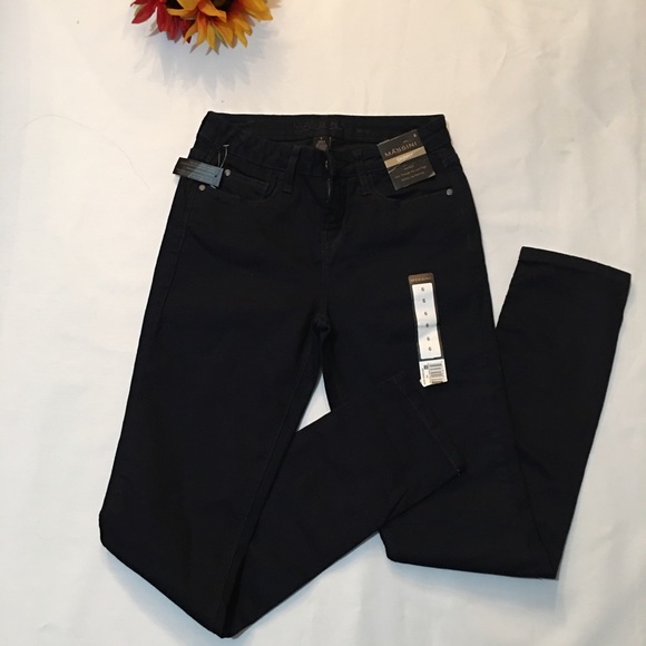 Massini Denim - 🆕 Massini Skinny Dark Jean